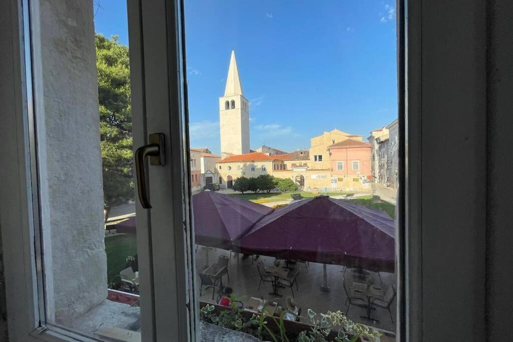 The Bungalow By The Sea In Historic Porec Old City Bagian luar foto