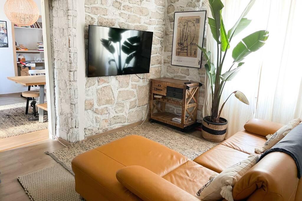 The Bungalow By The Sea In Historic Porec Old City Bagian luar foto