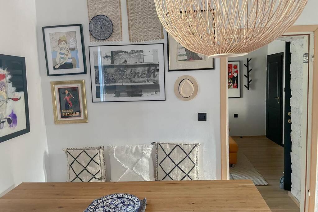 The Bungalow By The Sea In Historic Porec Old City Bagian luar foto